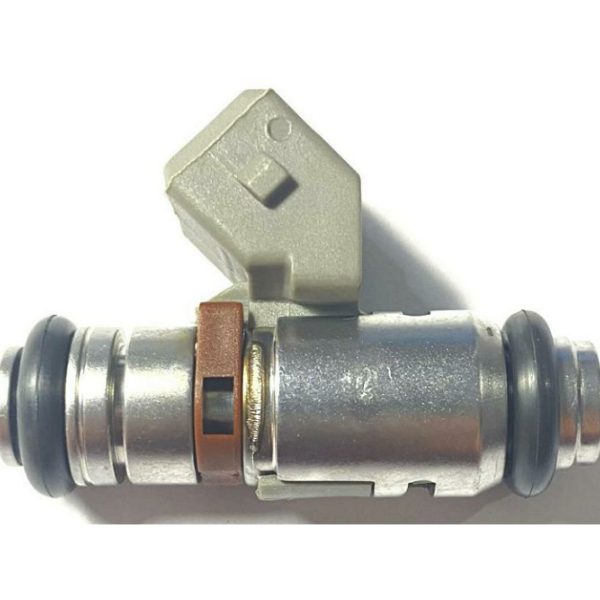 üzemanyag Befecskendező Vw Audi Fj851 077133551m 0280155921
